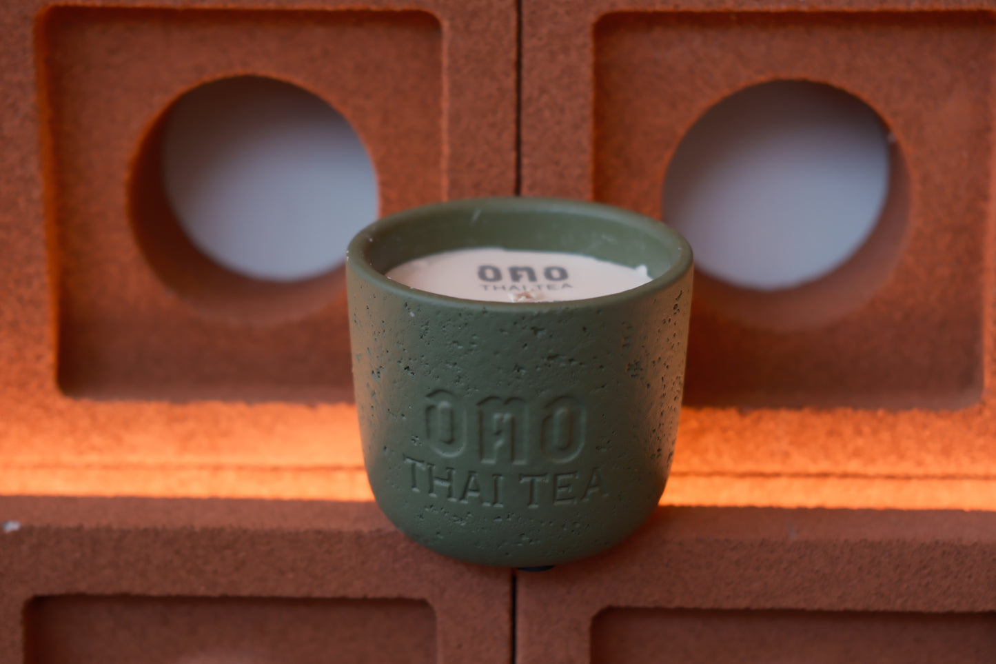 OMO Candle - Jade Lotus