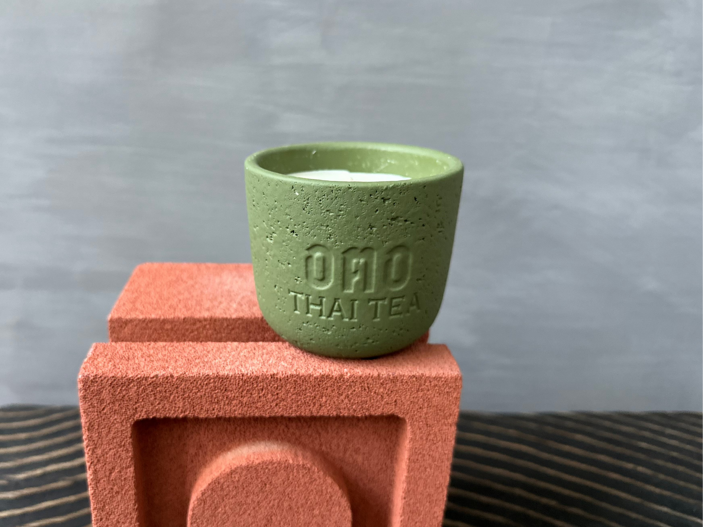 OMO Candle - Jade Lotus